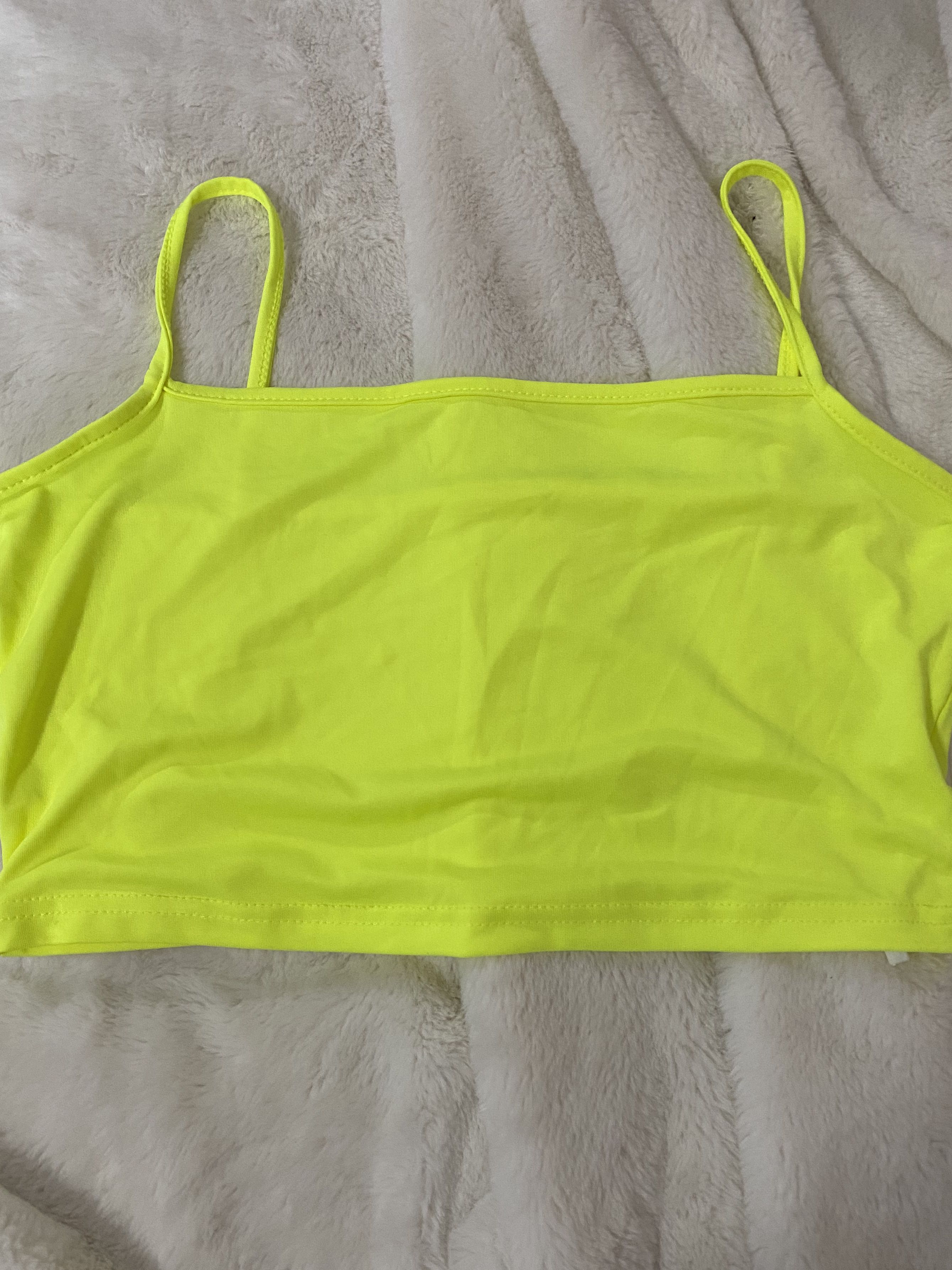 yellow shirt crop top