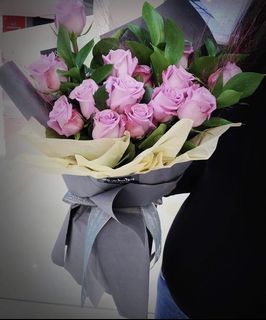 （分類：）位於 。 由 somehow_flowers.since2020 提交（商品編號 1072869960，圖片 1）。簡介： 。