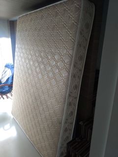 (Category: ) located in . Submitted by ecstatic (Listing ID 1072748912, Image 1). Description: .
