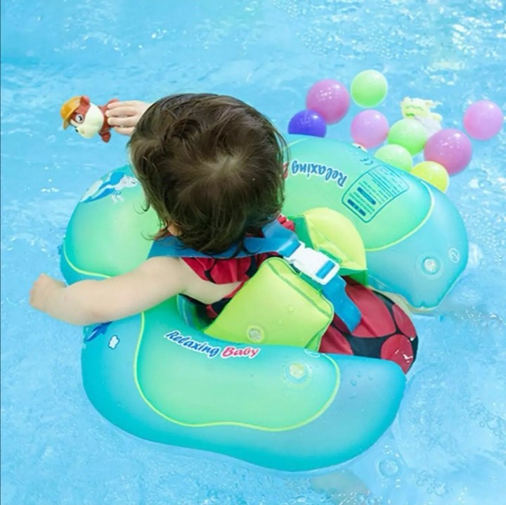 Relaxing baby soft shop baby swimming float