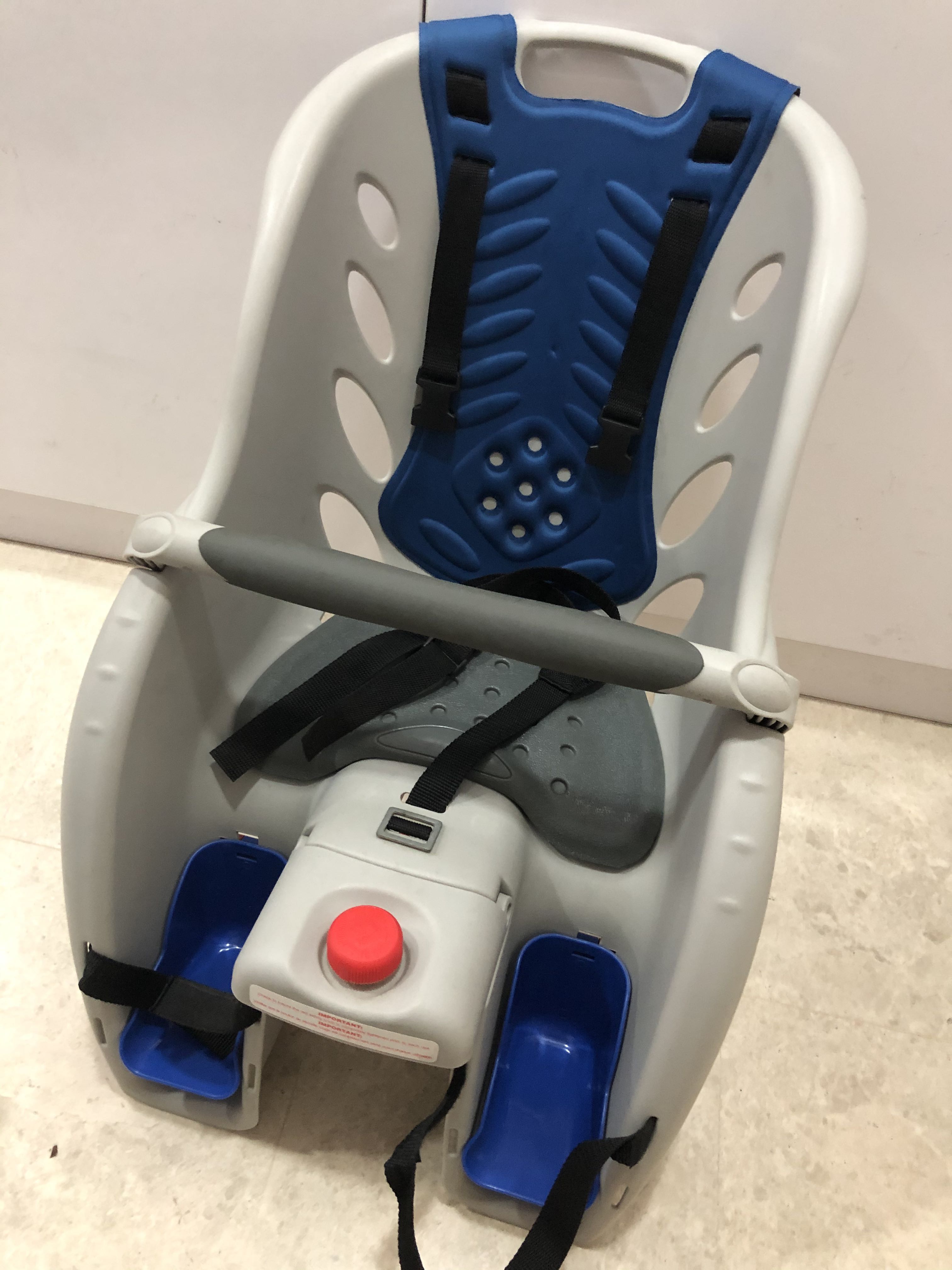 Schwinn Deluxe Bicycle Mounted Child Carrier/Bike Seat For Children