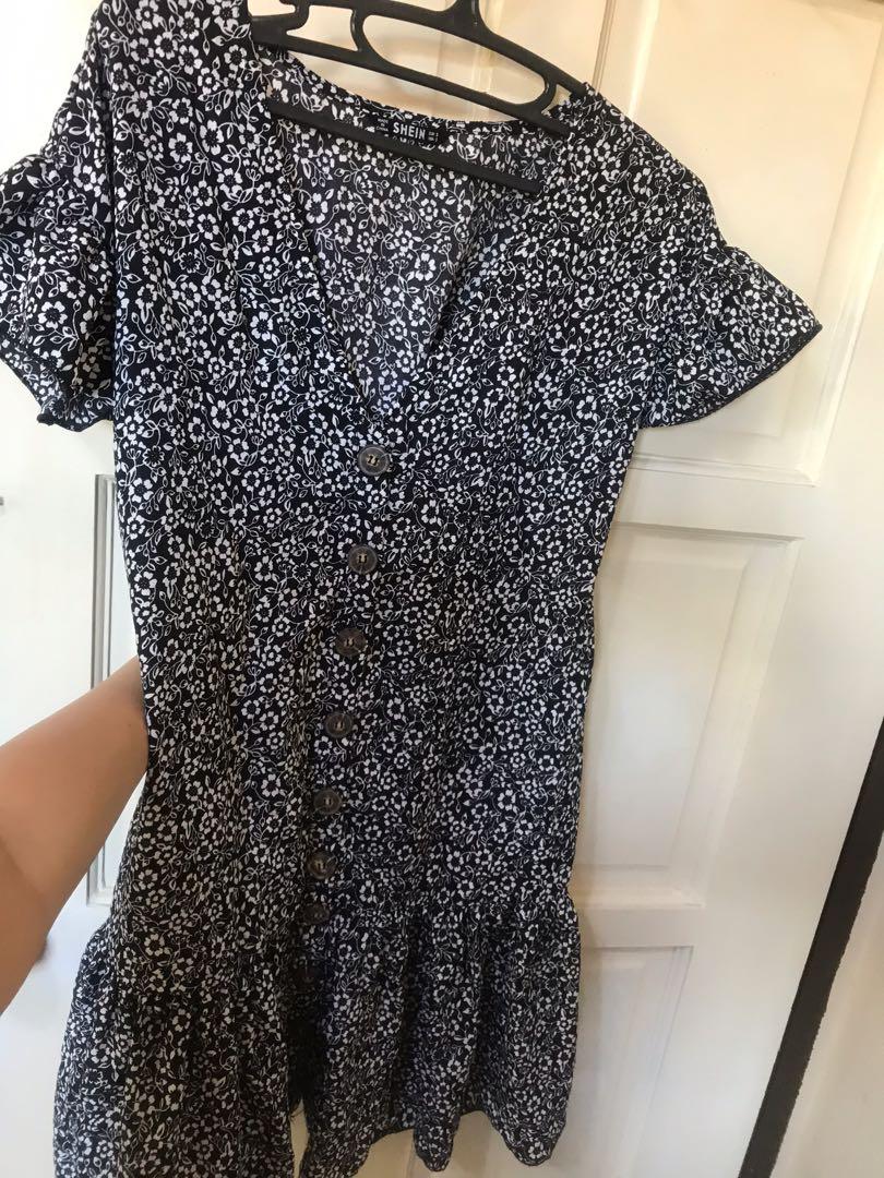 Shein Floral Dress (Category: Dresses) located in Cebu City. Submitted by little_cherry (Listing ID 1072915882, Image 1). Description: Preloved Dress❤️ Size on tag is Small but can fit to Medium frame🥰.