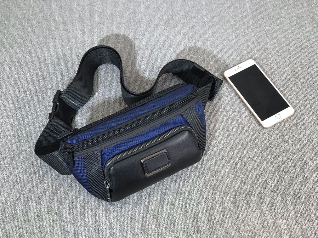 Tumi campbell utility pouch discount
