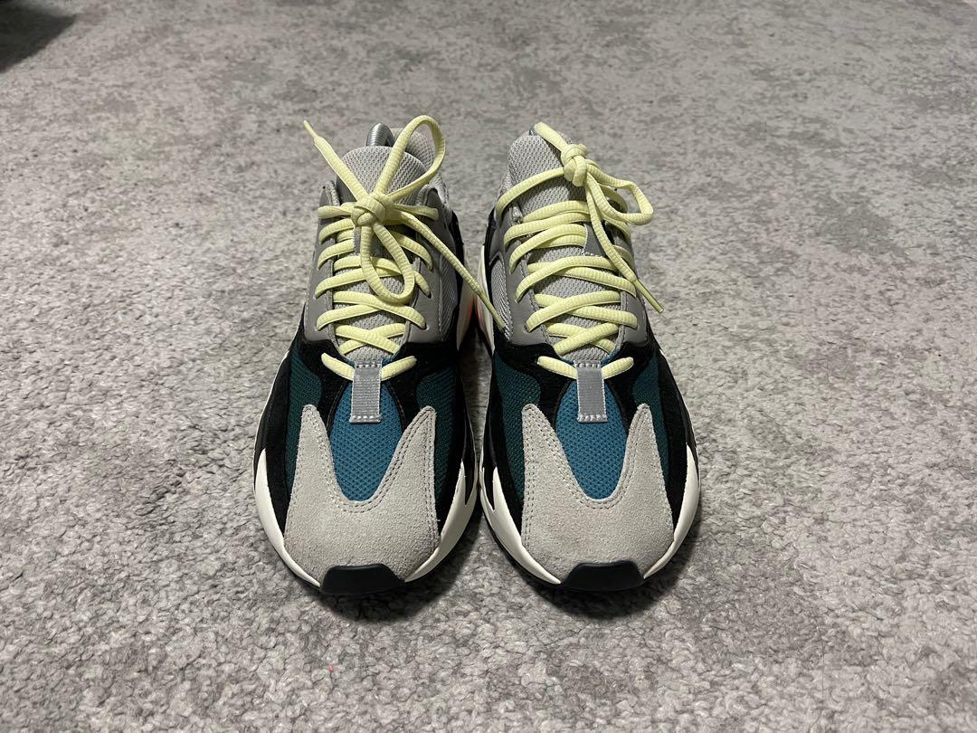 Yeezy wave runner 700 fake store