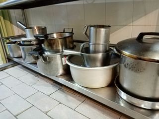 (Category: ) located in . Submitted by forkandspoonforsale (Listing ID 1078438002, Image 1). Description: .