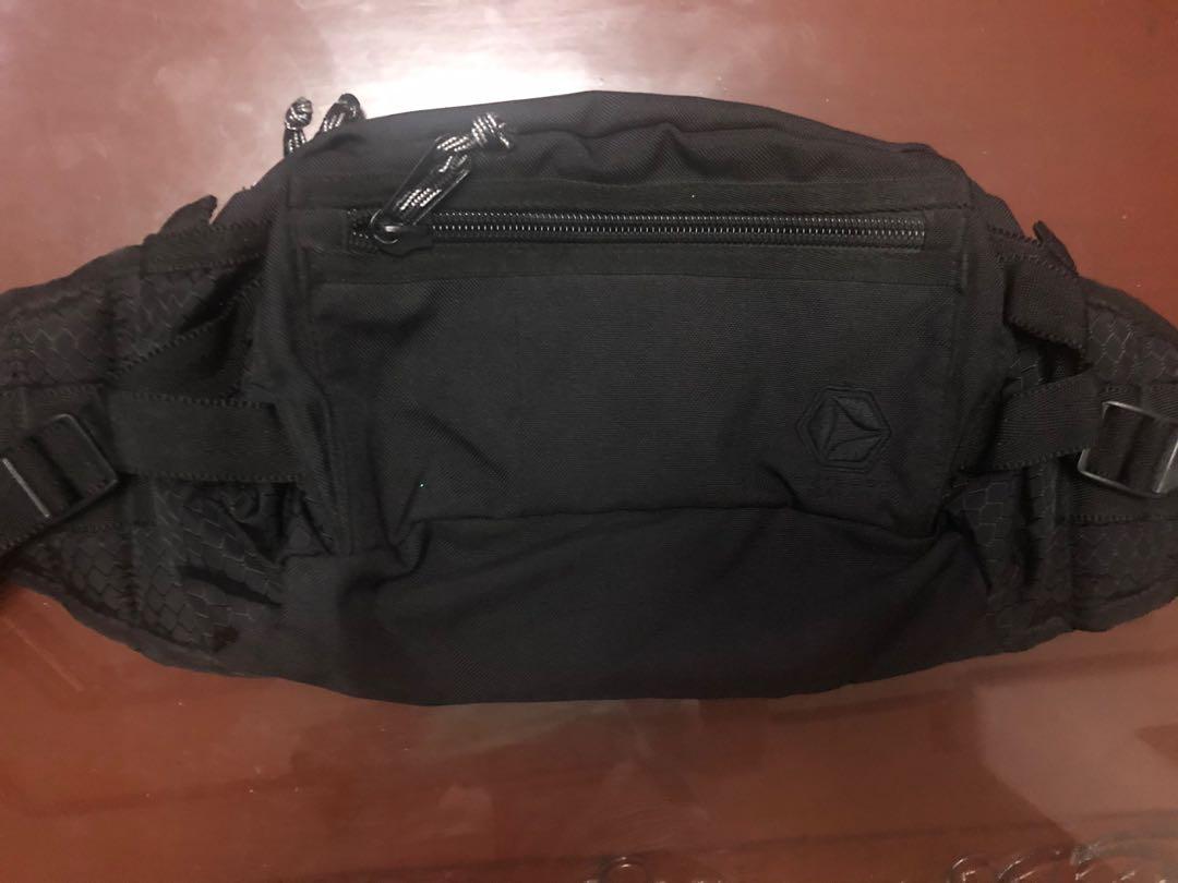 Old navy outlet fanny pack