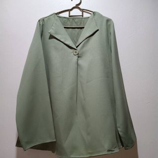 (Category: ) located in . Submitted by your.clothes (Listing ID 1078409029, Image 1). Description: .