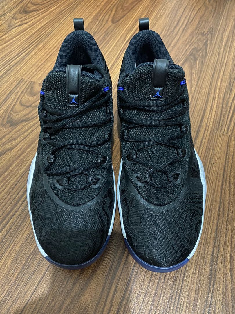 BNWOT Men s Air Jordan Superfly 2017 Low Black White Blue US 10