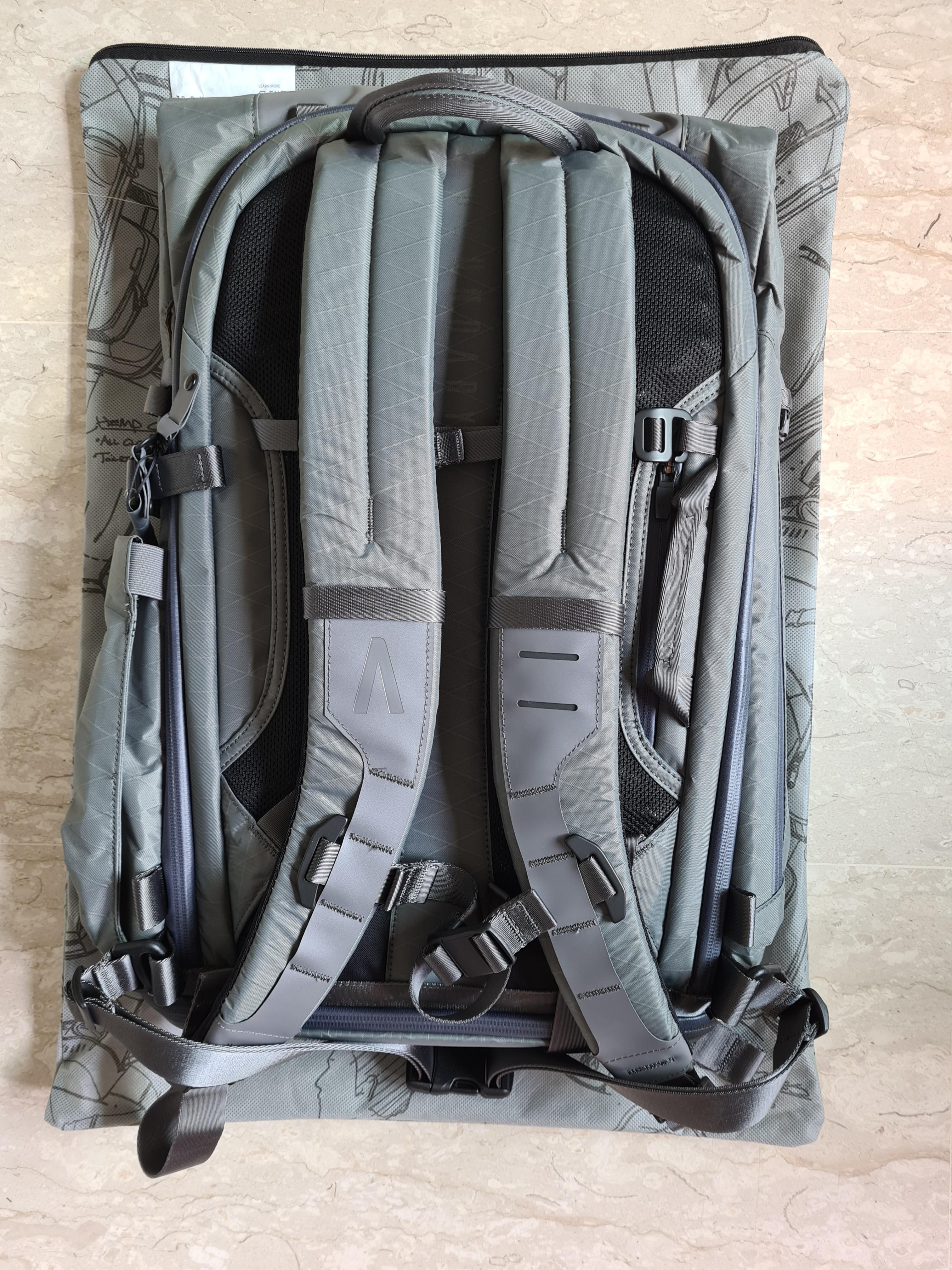 Boundary Supply Xpac Errant Urbane Grey, Men's Fashion, Bags