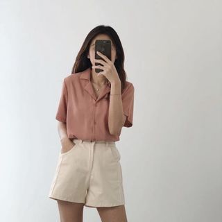 (Category: ) located in . Submitted by abby.closet (Listing ID 1078516453, Image 1). Description: .