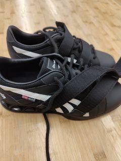 weightlifting shoes near me