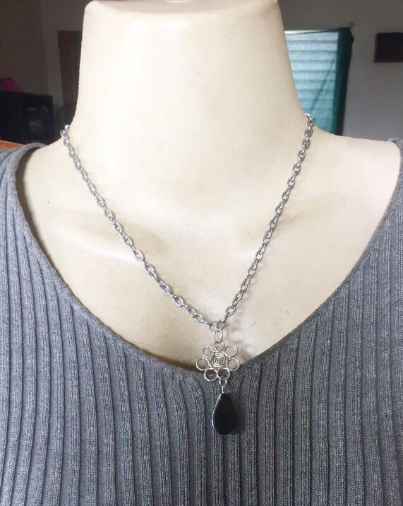 For Sale Imported Black Onyx Semi Precious Stone Rock Candy Pendant Necklace Genuine Black Onyx Semi