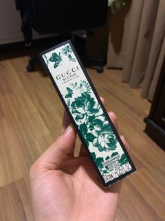 (Category: ) located in . Submitted by jenesaisquoit (Listing ID 1078552900, Image 1). Description: .