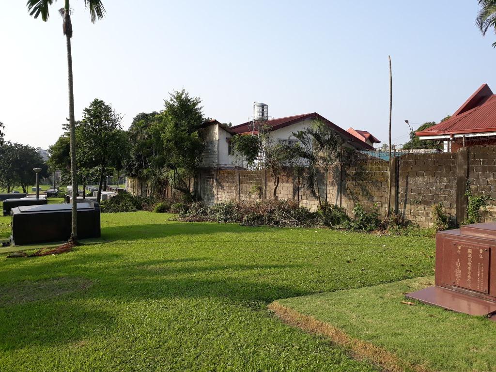 Holy Cross Memorial Park 8Lot Garden for Sale in Novaliches Quezon