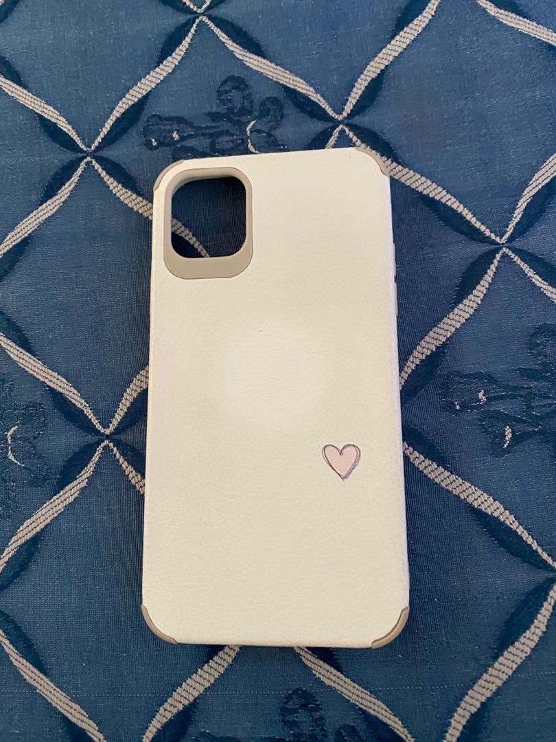 Iphone 11 Case White Aesthetic Mobile Phones Gadgets Mobile Gadget Accessories Cases Sleeves On Carousell