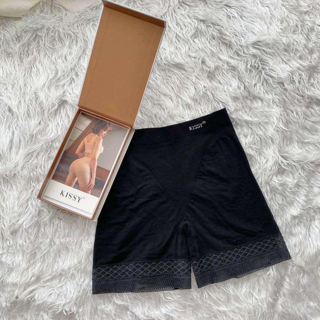 Safety Pants 安全裤, Women's Fashion, Bottoms, Shorts on Carousell