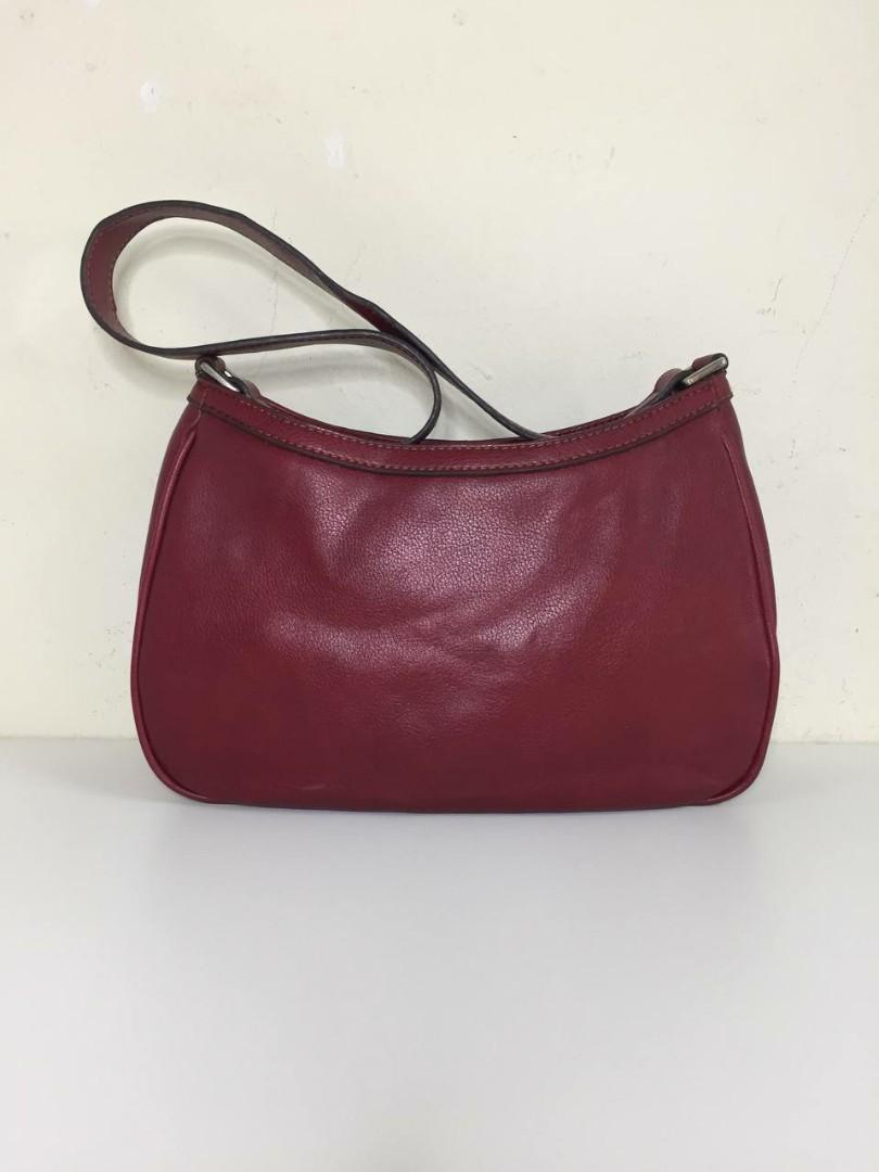 Liz Claiborne Brown Leather Shoulder Bag Purse | Brown leather shoulder bag,  Leather shoulder bag, Purses and bags