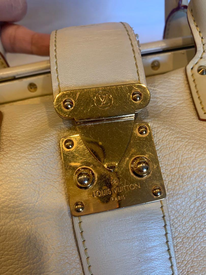 Louis Vuitton Cream Suhali Leather bag (Category: Luxury Bags & Wallets) located in Manila. Submitted by buyauthentics (Listing ID 1078471820, Image 3). Description: 100% Authentic Louis Vuitton Suhali Leather HURRY !!! ... This won’t last long. where can you find LV Suhali leather this cheap. Money back if proven not original. NO Low Ballers Pls! RFS : Closet cleaning .
