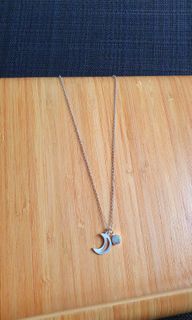(Category: ) located in . Submitted by slowpetals (Listing ID 1078469080, Image 1). Description: .