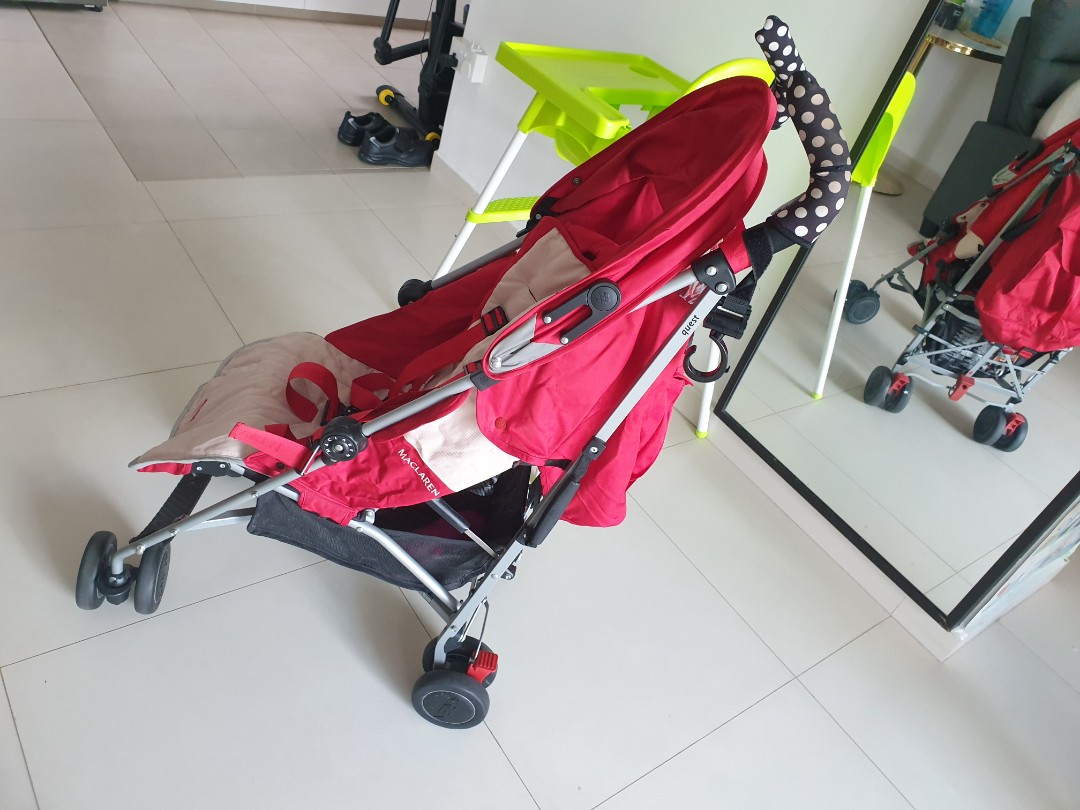 MACLAREN QUEST STROLLER SCARLET with Free MACLAREN Scarlet