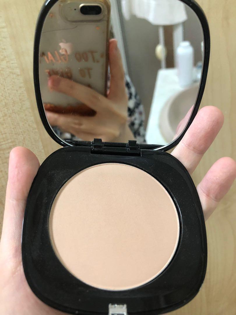 Marc Jacobs Ingenue Accomplice Powder Beauty Personal Care Face Makeup On Carousell