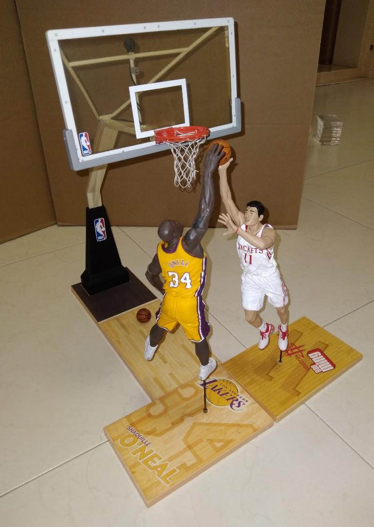 McFarlane NBA Series Set of 2 Basketball Players with Backboard, Toys