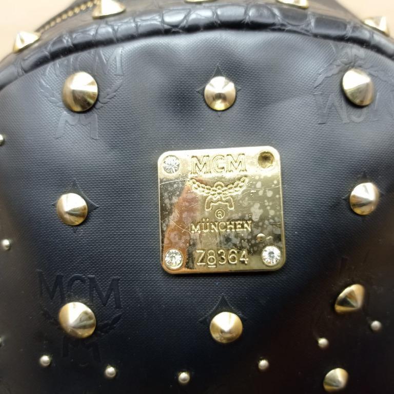 Mcm backpack hotsell z8364