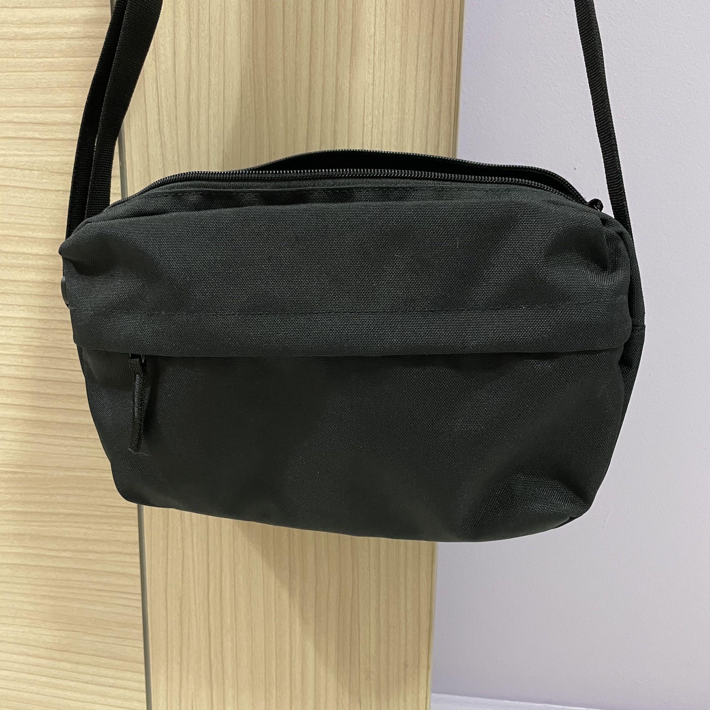 MUJI polyester shoulder bag with back pocket (black), Women's Fashion ...