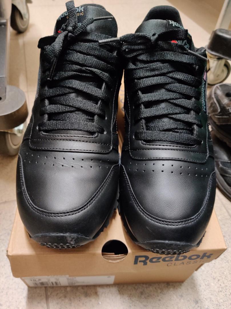 Reebok Classic all black