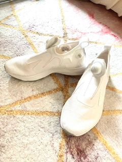 （分類：）位於 。 由 shopaholyc 提交（商品編號 1078457510，圖片 1）。簡介： 。
