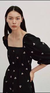Reinati Detailed Puff Sleeves Midi-Maxi Dress