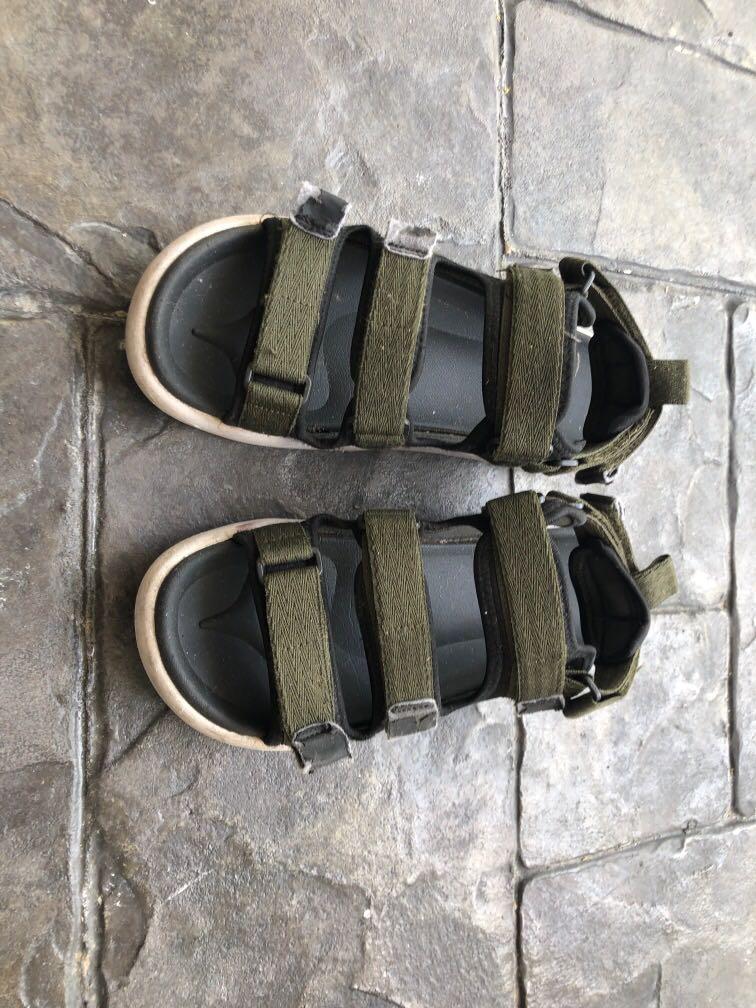 Sandal shoopen on sale