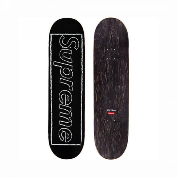 Supreme KAWS Chalk Logo Skateboard Deck Black 滑板黑色, 體育器材