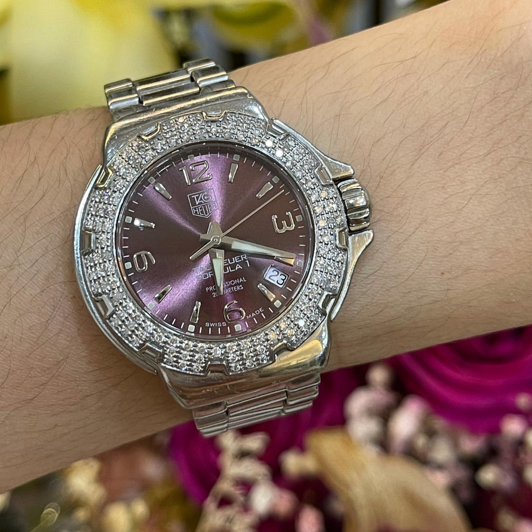 TAG HEUER FORMULA 1 w DIAMOND BEZEL BURGUNDY DIAL Luxury