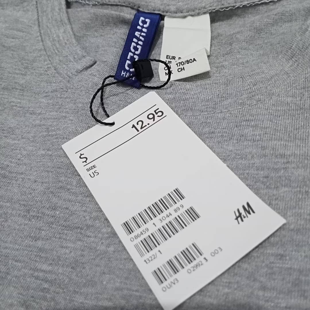 T-SHIRT H\u0026M NASA GREY price : 135k 