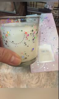 (Category: ) located in . Submitted by alxsonstylenbeauty (Listing ID 1078608651, Image 1). Description: .
