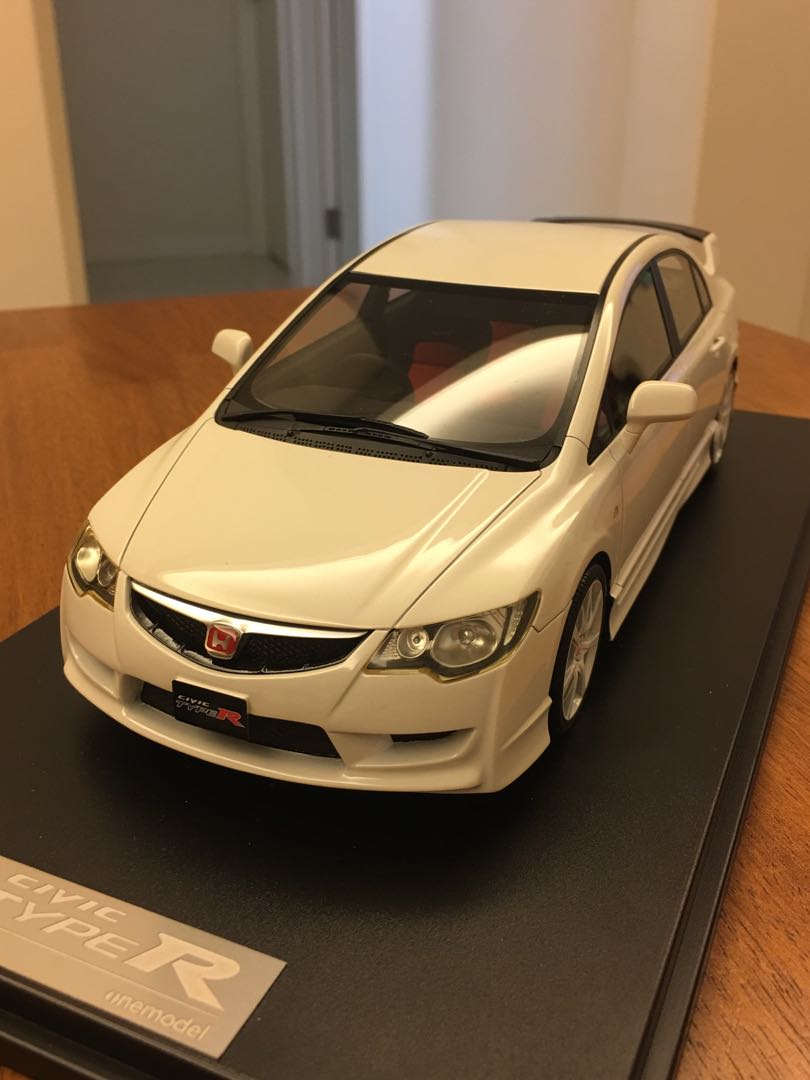 1 18 Honda Civic Fd2 Type R Championship White One Model 興趣及遊戲 玩具 遊戲類 Carousell