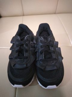 （分類：）位於 。 由 wongkamfoon 提交（商品編號 1078721221，圖片 1）。簡介： 。