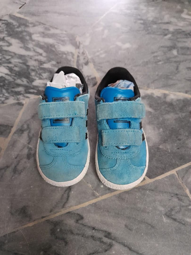 Toddler gazelles on sale