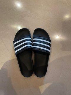 happy face nike slides