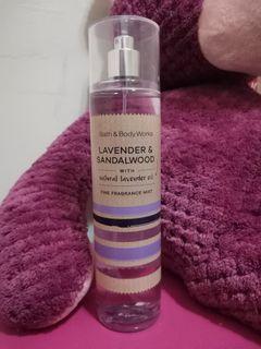 Bath & Body Works / Lavender & Sandalwood