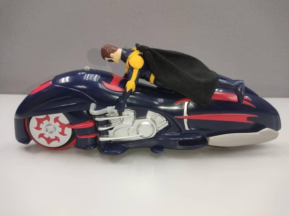 BATMAN & ROBIN - ROBIN REDBIRD CYCLE, Hobbies & Toys, Collectibles