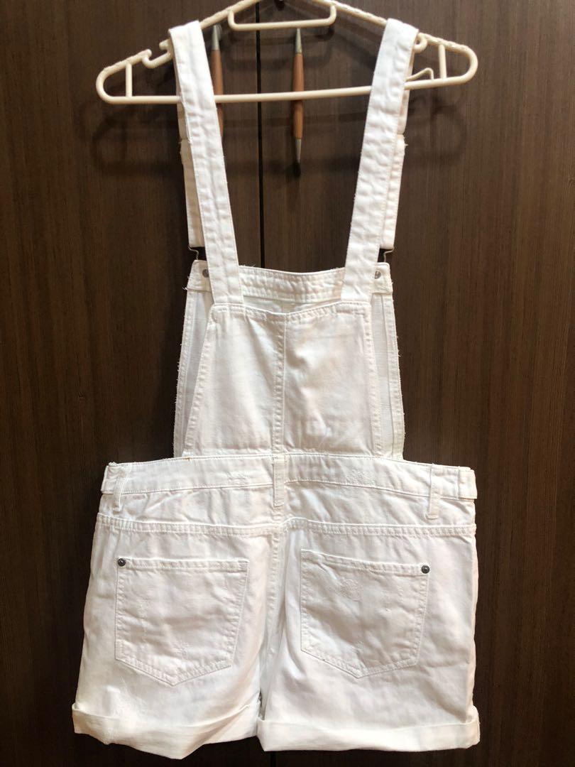 Short white jumper sale