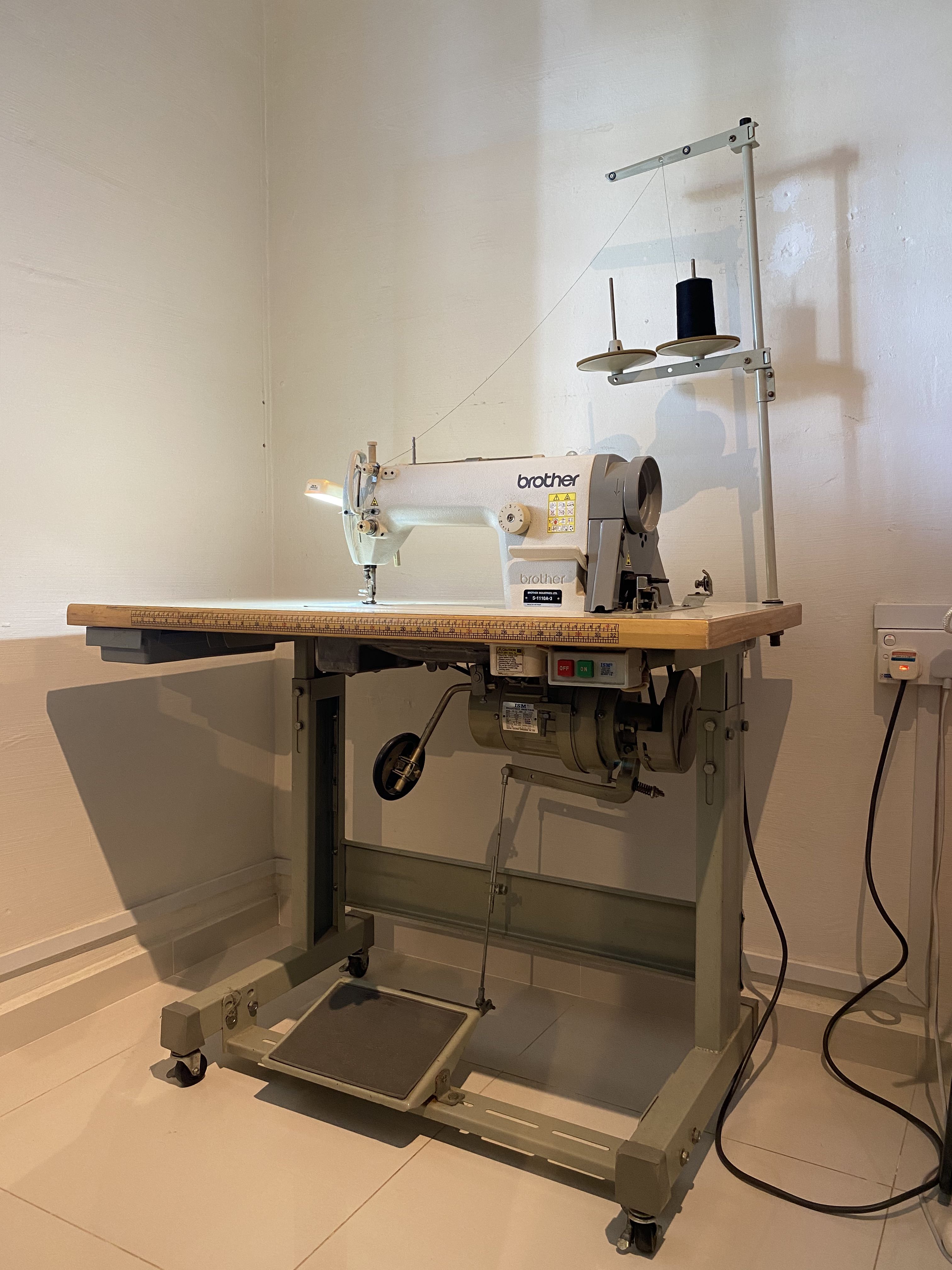 BROTHER Industrial Single Needle Lockstitch Sewing Machine SL11103