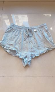 (Category: ) located in . Submitted by lun444 (Listing ID 1078663513, Image 1). Description: .