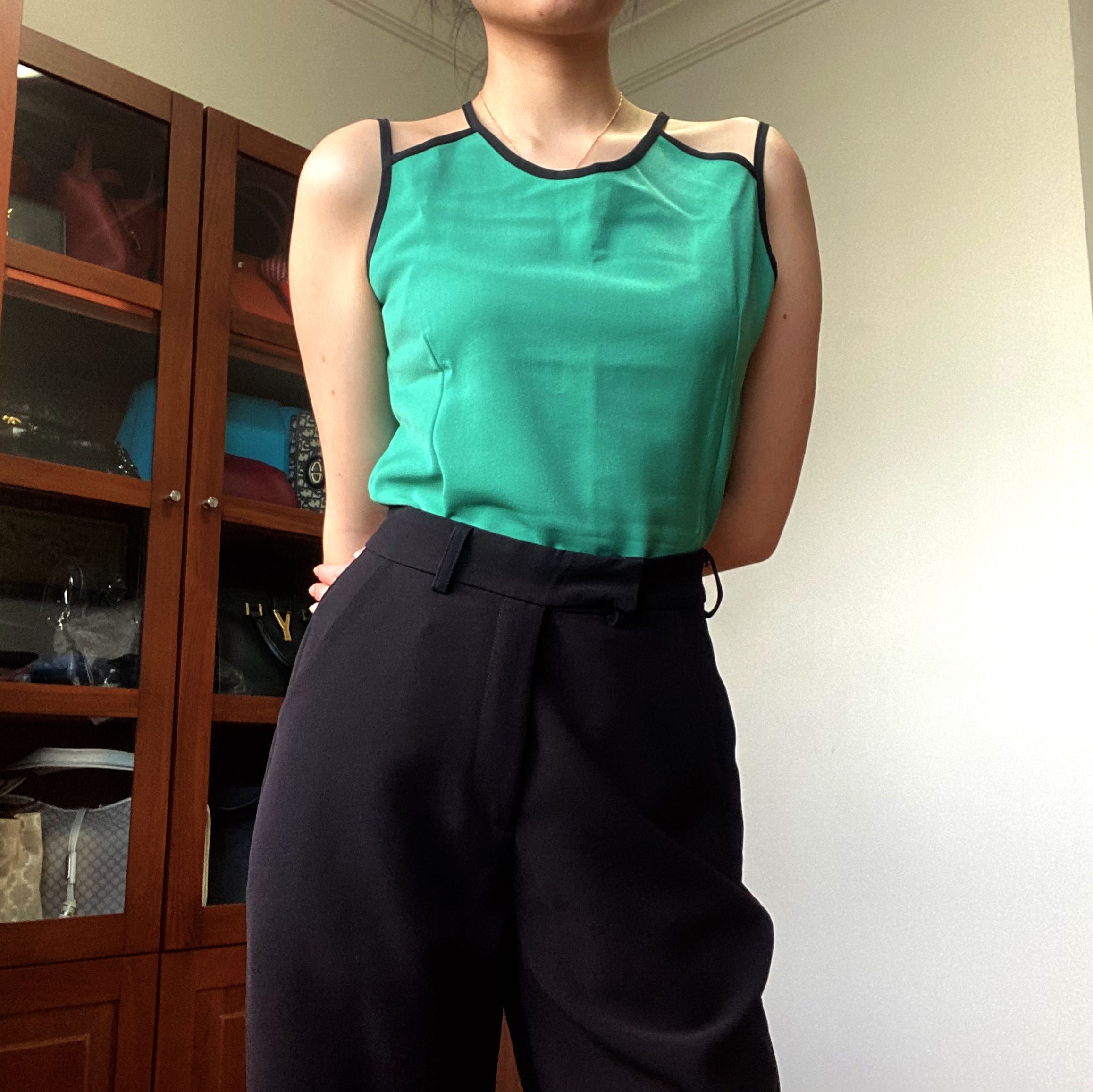 Dark Emerald green top, Women's Fashion, Tops, Sleeveless on Carousell