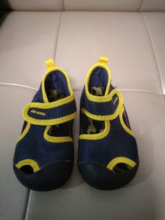 （分類：）位於 。 由 wongkamfoon 提交（商品編號 1078720141，圖片 1）。簡介： 。