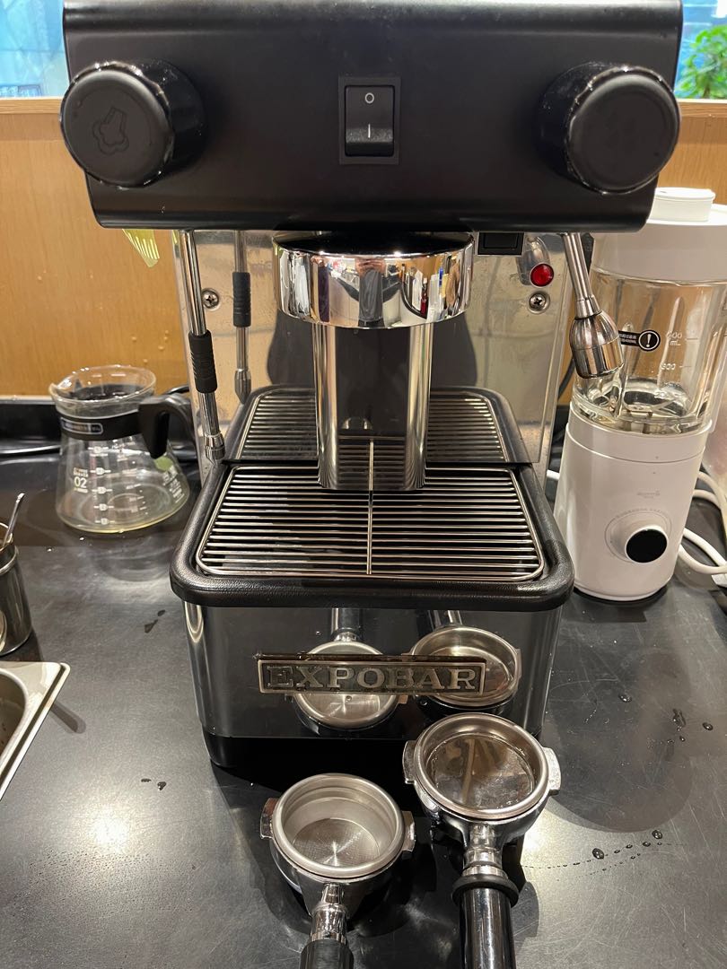 Expobar office semi auto espresso machine, 家庭電器, 廚房電器, 咖啡機及咖啡壺 Carousell