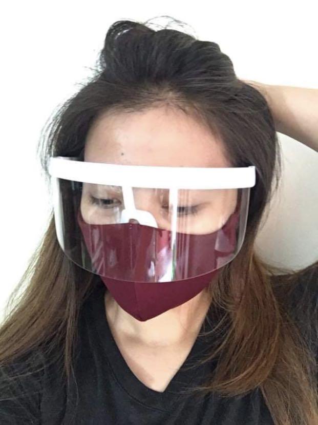 Face Shield White Brand new (Category: Vision Care) located in Quezon City. Submitted by jhaediah (Listing ID 1078659903, Image 2). Description: 200 if you buy 6 items 250 if 1 only brand new 6 stocks Left.