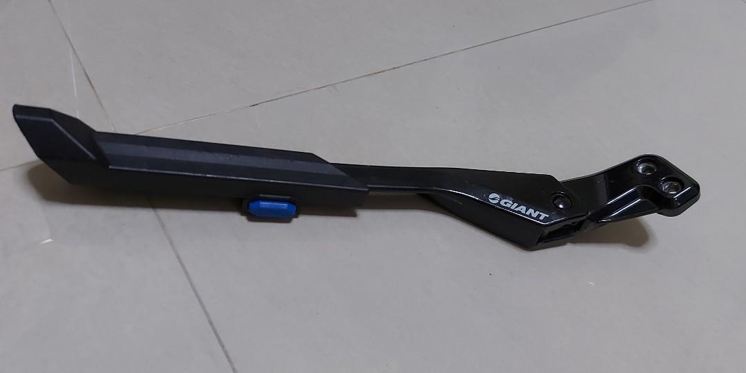 Giant direct deals mount kickstand